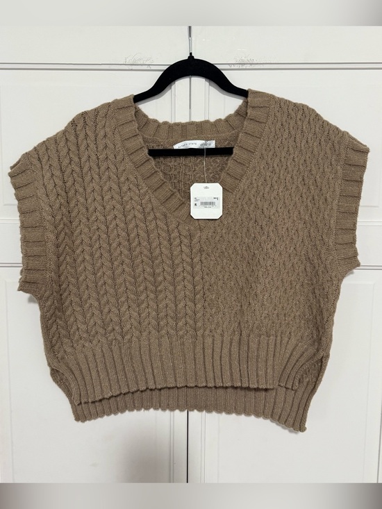 Sweaters - NWT Altar’d State Brown Knit v-neck sweater vest size small